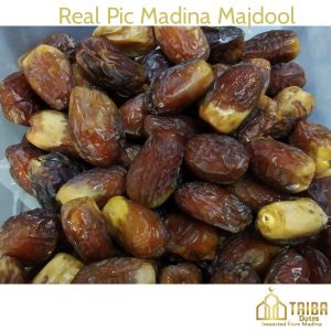 Discover heart-healthy Medjool dates from Madinah. Enjoy natural sweetness and premium quality in special packages. Order online for Pakistan-wide delivery. Sweetness of Madinah delivered to your doorstep."